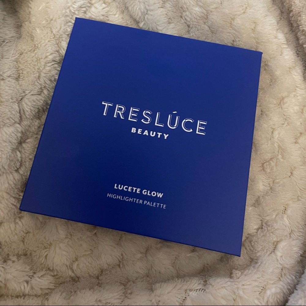 Treslúce Beauty lucete glow highlighter palette